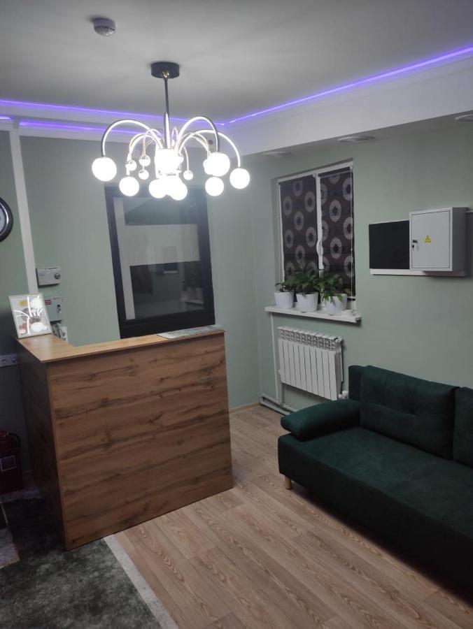 Hostel Nomad الماتي المظهر الخارجي الصورة
