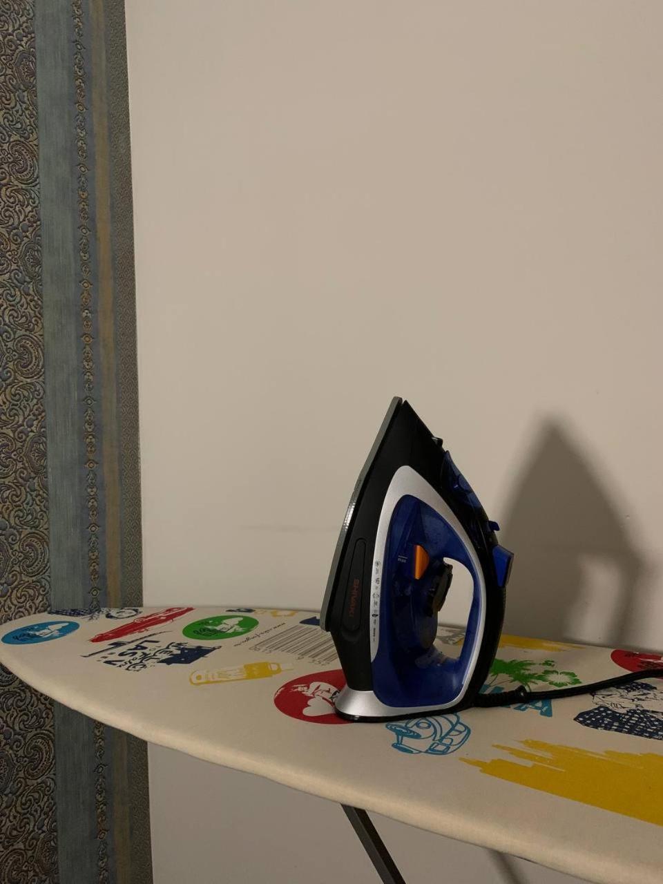 Hostel Nomad الماتي المظهر الخارجي الصورة